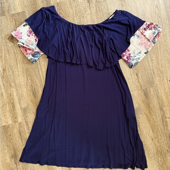 Eloges • Navy & Floral Lace Ruffle Off Shoulder Dress - Picture 4 of 16